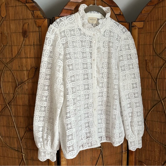 Sezane Chlo lace blouse - Picture 3 of 7